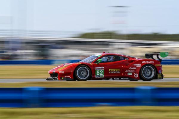 Termina Ricardo Pérez de Lara las 24 Horas de Daytona